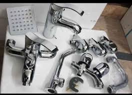 1195 - Bath Set Lever China